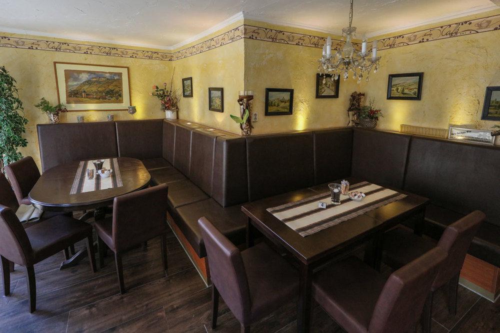 Hotel Zur Traube Freyburg Buitenkant foto